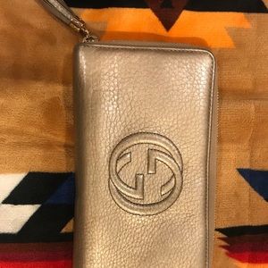 GUCCI gold wallet